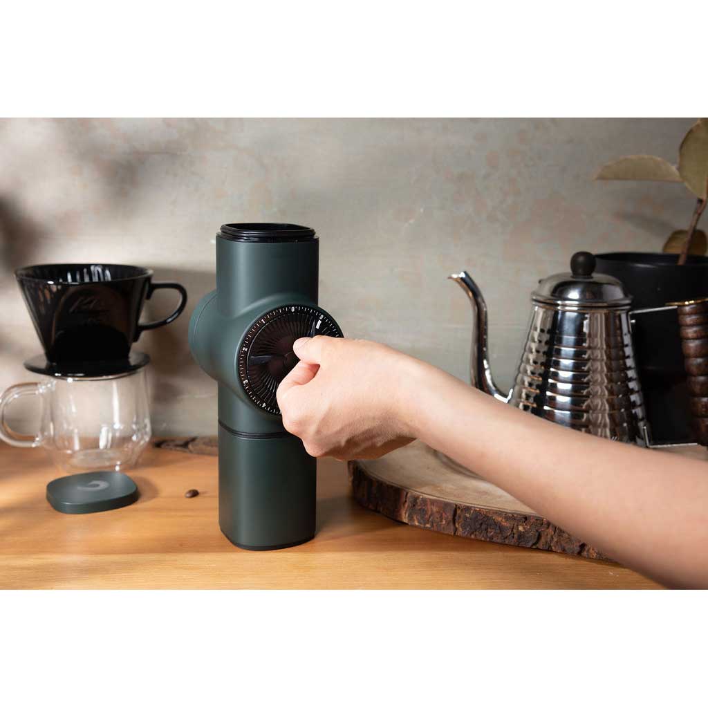 Pietro Pro Brewing Manual Coffee Grinder - Blue